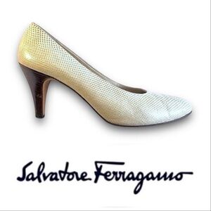 Salvatore Ferragamo♦️SALE Beige Leather Reptile Pumps Brown Heels 8 AAA